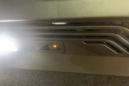 harmaa Volkswagen ID.4 2026 kuva 11.