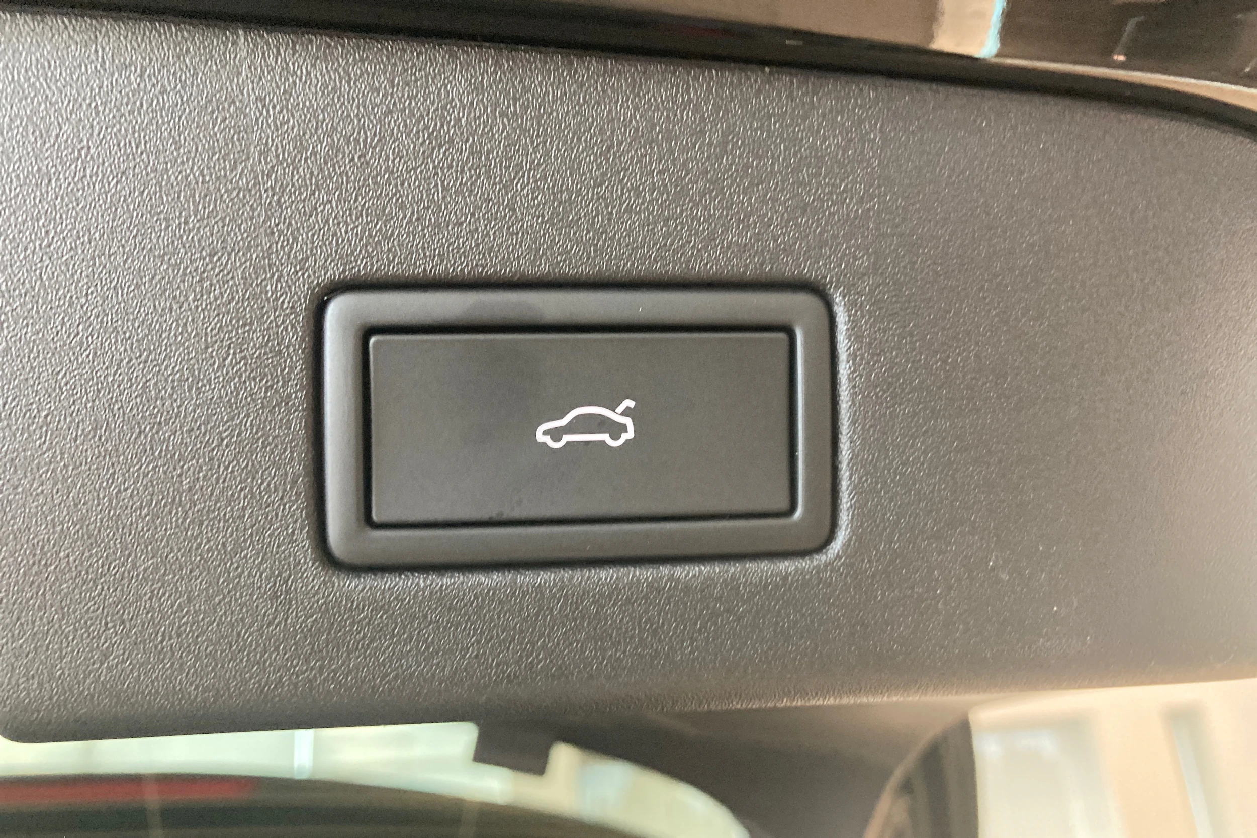 musta Volkswagen ID.4 2027 kuva 22.
