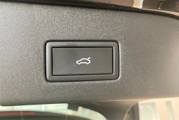 musta Volkswagen ID.4 2027 kuva 22.