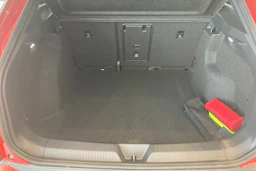 punainen Volkswagen ID.4 2027 kuva 21.