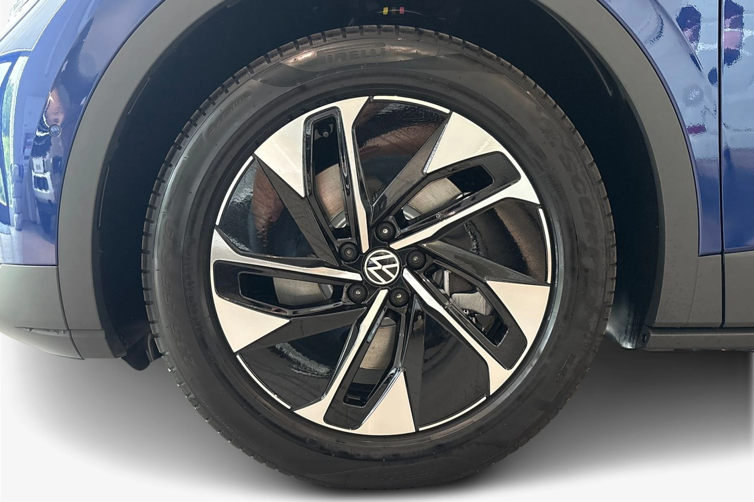 sininen Volkswagen ID.4 2027 kuva 9.