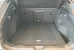 harmaa Volkswagen ID.4 2027 kuva 21.