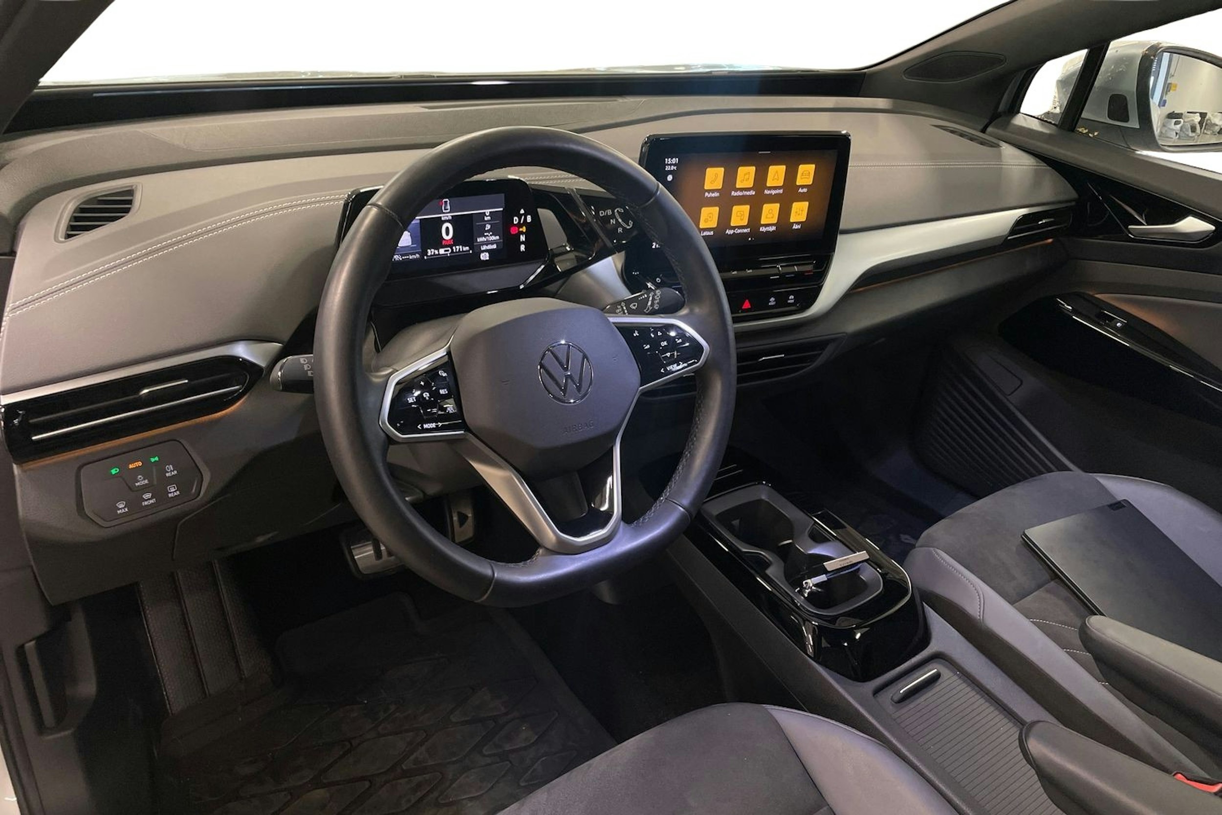 Harmaa Volkswagen ID.4 PRO 128 KW 2023 kuva 3.