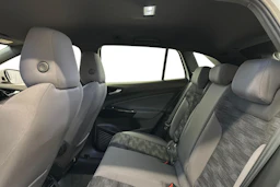 valkoinen Volkswagen ID.4 2022 kuva 8.