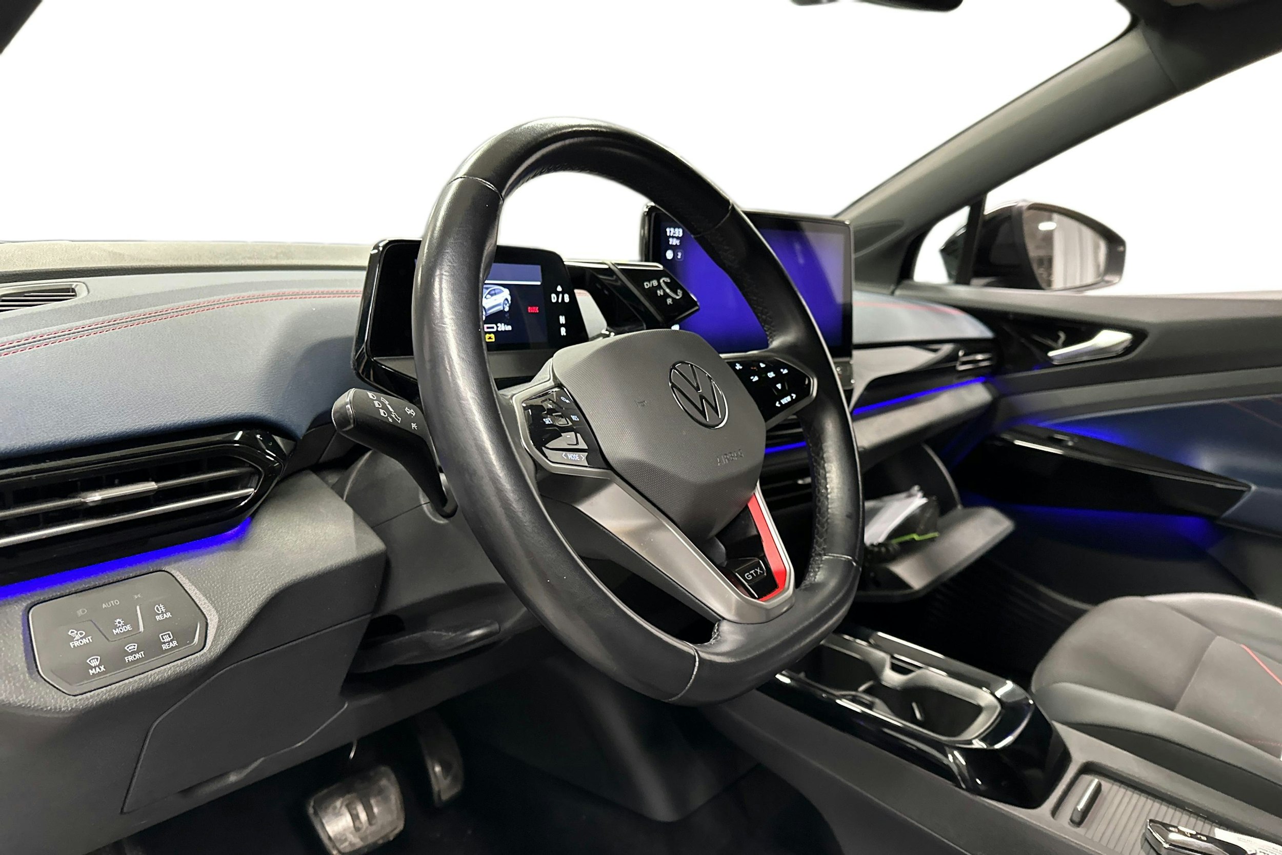 musta Volkswagen ID.5 2022 kuva 3.