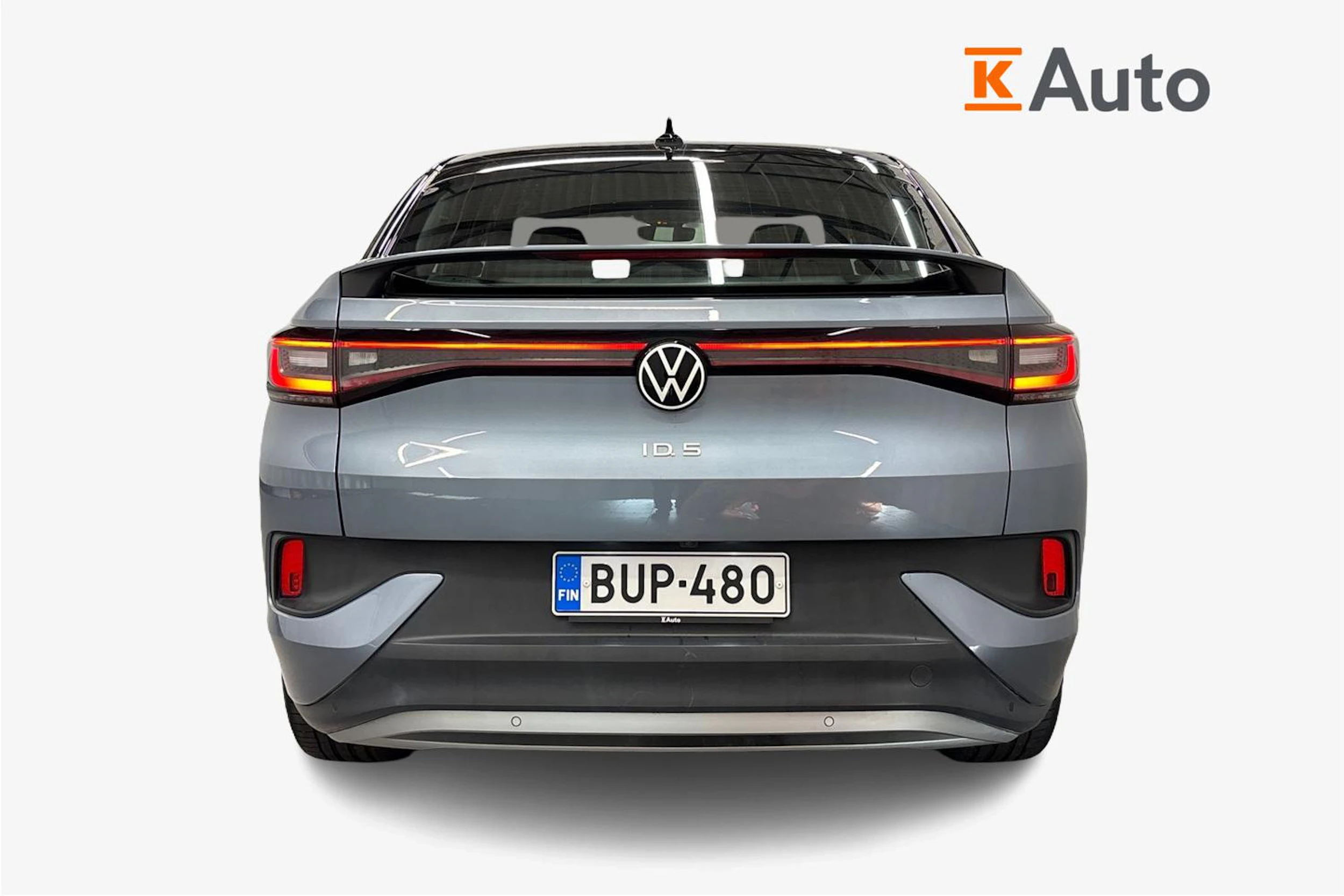 sininen Volkswagen ID.5 2022 kuva 3.