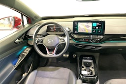 punainen Volkswagen ID.5 2022 kuva 7.