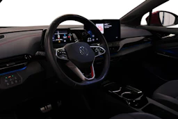 punainen Volkswagen ID.5 2022 kuva 6.