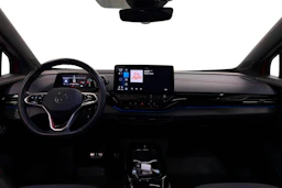 punainen Volkswagen ID.5 2022 kuva 7.