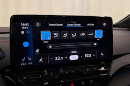 punainen Volkswagen ID.5 2022 kuva 21.