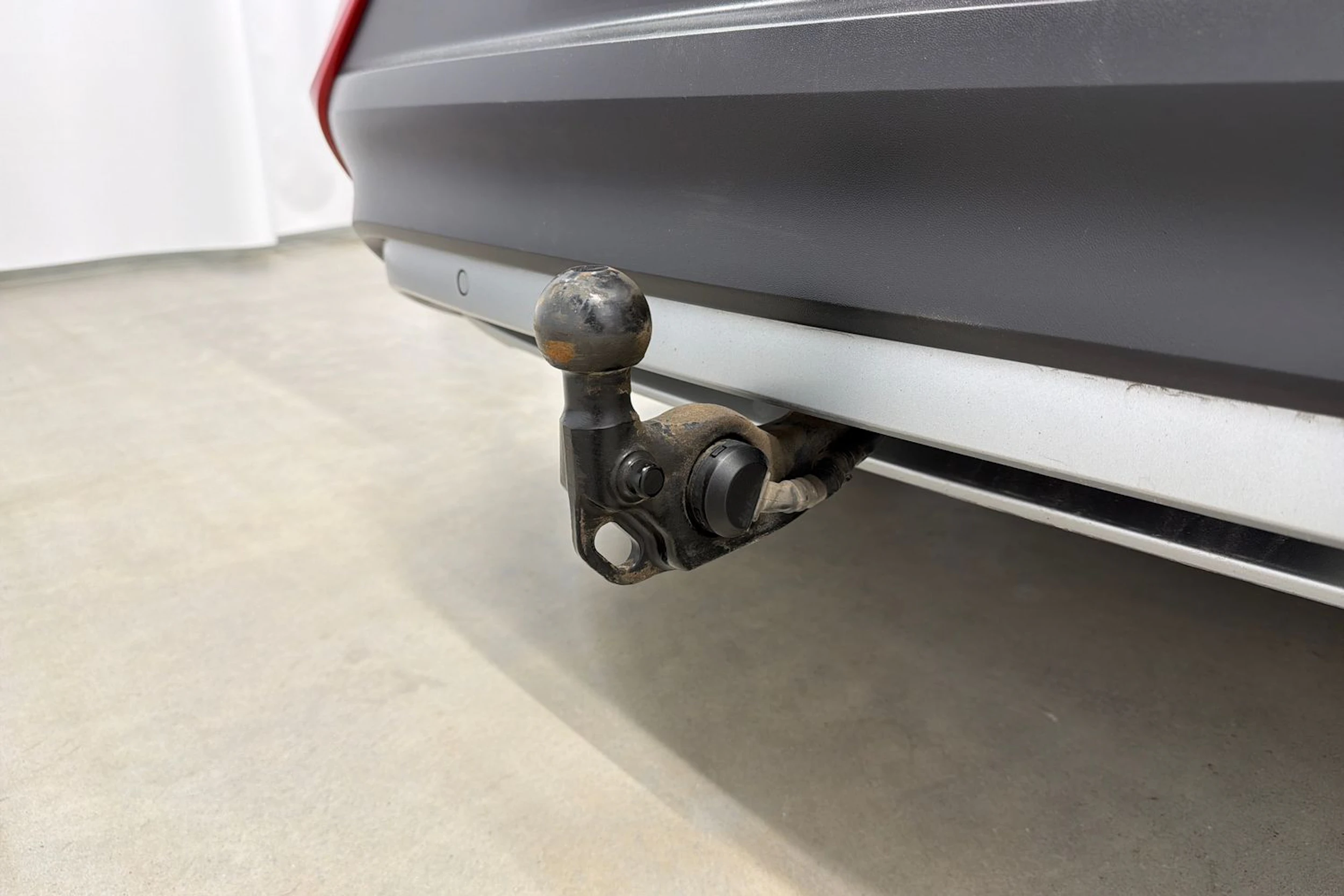 punainen Volkswagen ID.5 2022 kuva 24.