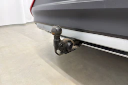 punainen Volkswagen ID.5 2022 kuva 24.