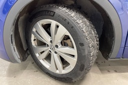 sininen Volkswagen ID.5 2022 kuva 13.