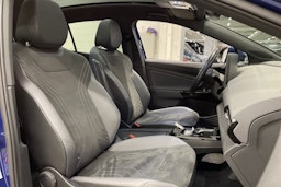 sininen Volkswagen ID.5 2022 kuva 28.