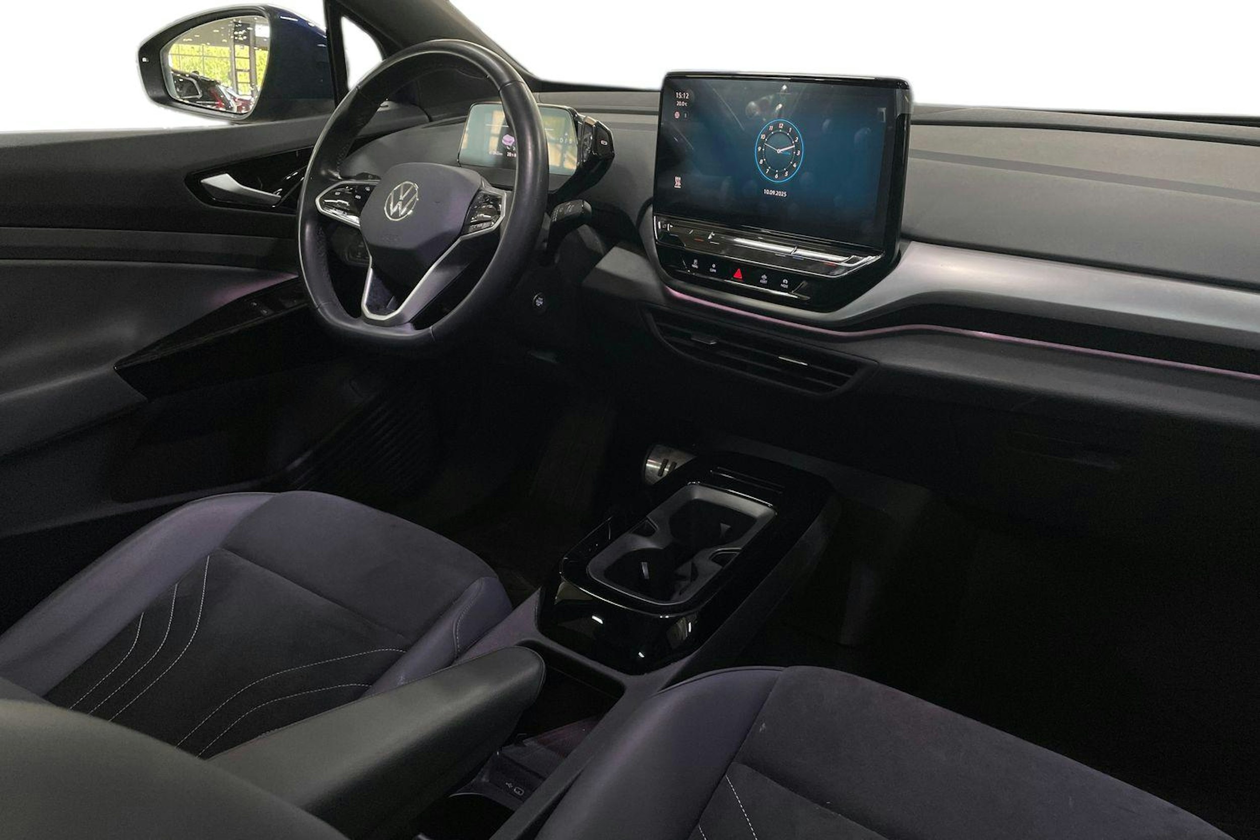 sininen Volkswagen ID.5 2022 kuva 3.