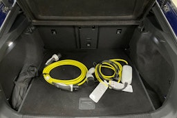 sininen Volkswagen ID.5 2022 kuva 14.