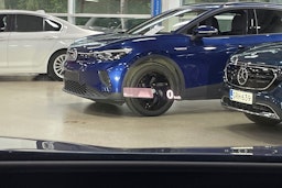 sininen Volkswagen ID.5 2022 kuva 25.