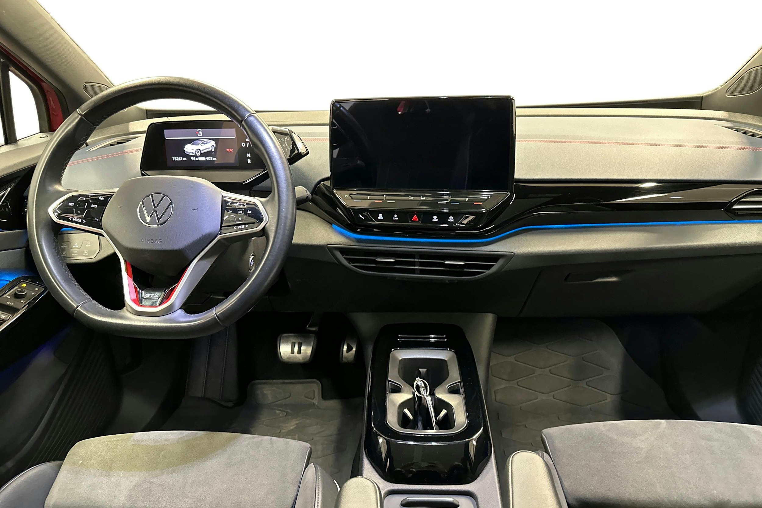 punainen Volkswagen ID.5 2022 kuva 9.