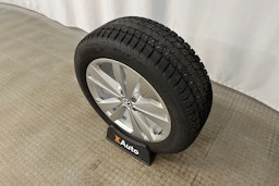 punainen Volkswagen ID.5 2022 kuva 13.