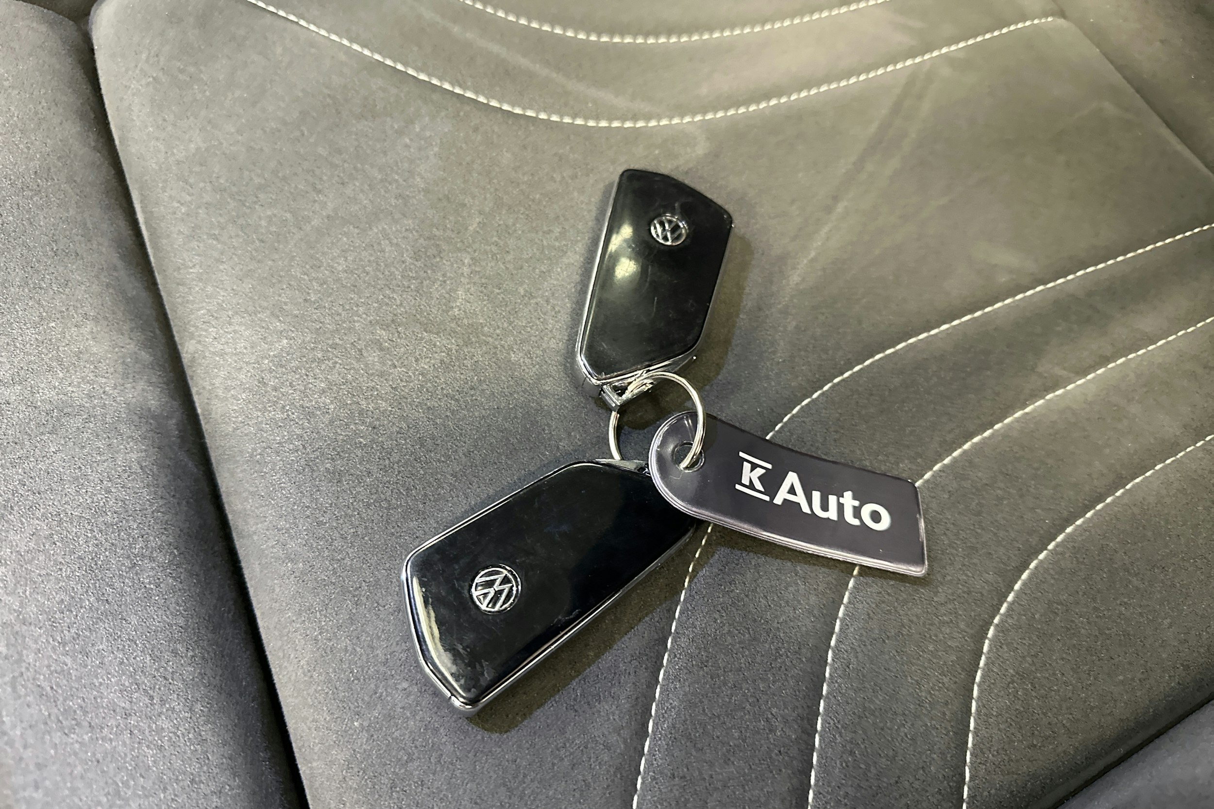punainen Volkswagen ID.5 2022 kuva 33.
