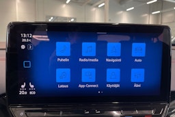 punainen Volkswagen ID.5 2022 kuva 20.