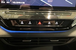 punainen Volkswagen ID.5 2022 kuva 27.