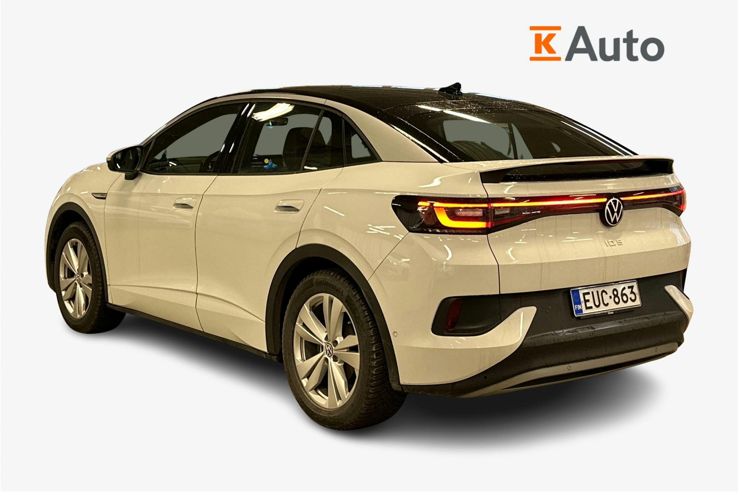 valkoinen Volkswagen ID.5 2022 kuva 2.