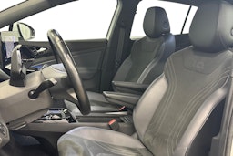 valkoinen Volkswagen ID.5 2022 kuva 9.