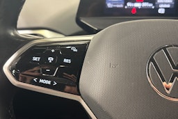 valkoinen Volkswagen ID.5 2022 kuva 17.