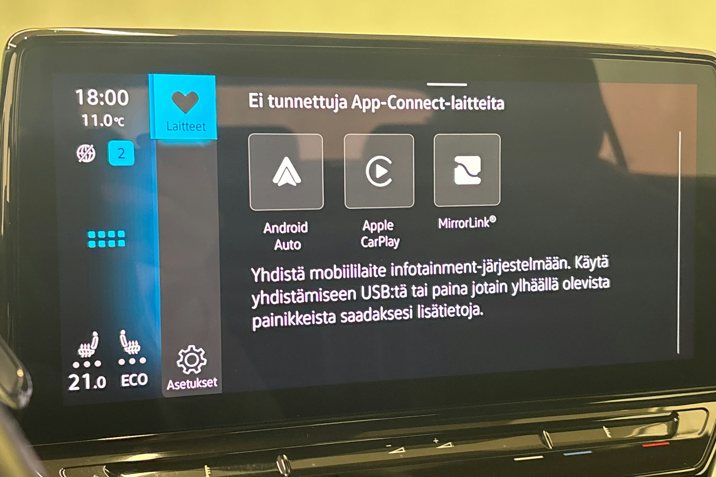 valkoinen Volkswagen ID.5 2022 kuva 23.