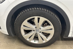 valkoinen Volkswagen ID.5 2022 kuva 27.