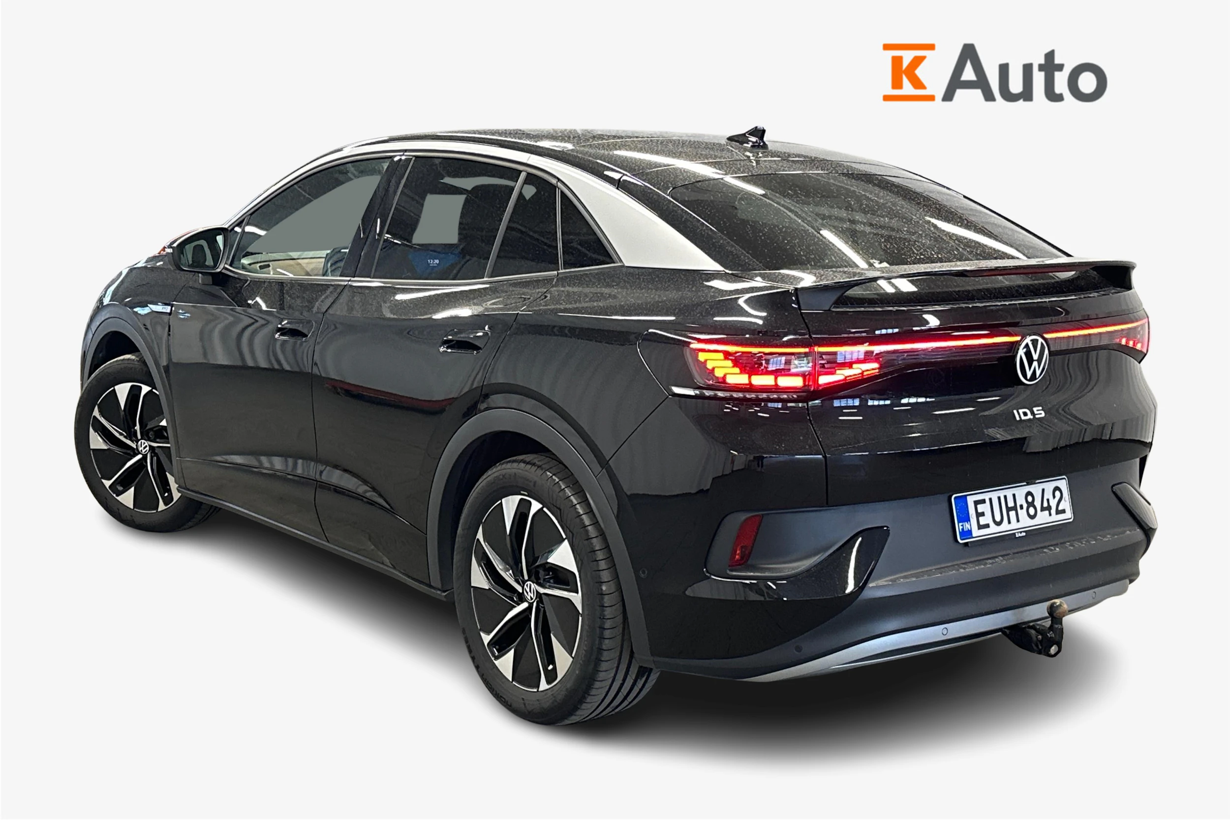musta Volkswagen ID.5 2022 kuva 2.