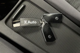 musta Volkswagen ID.5 2022 kuva 43.
