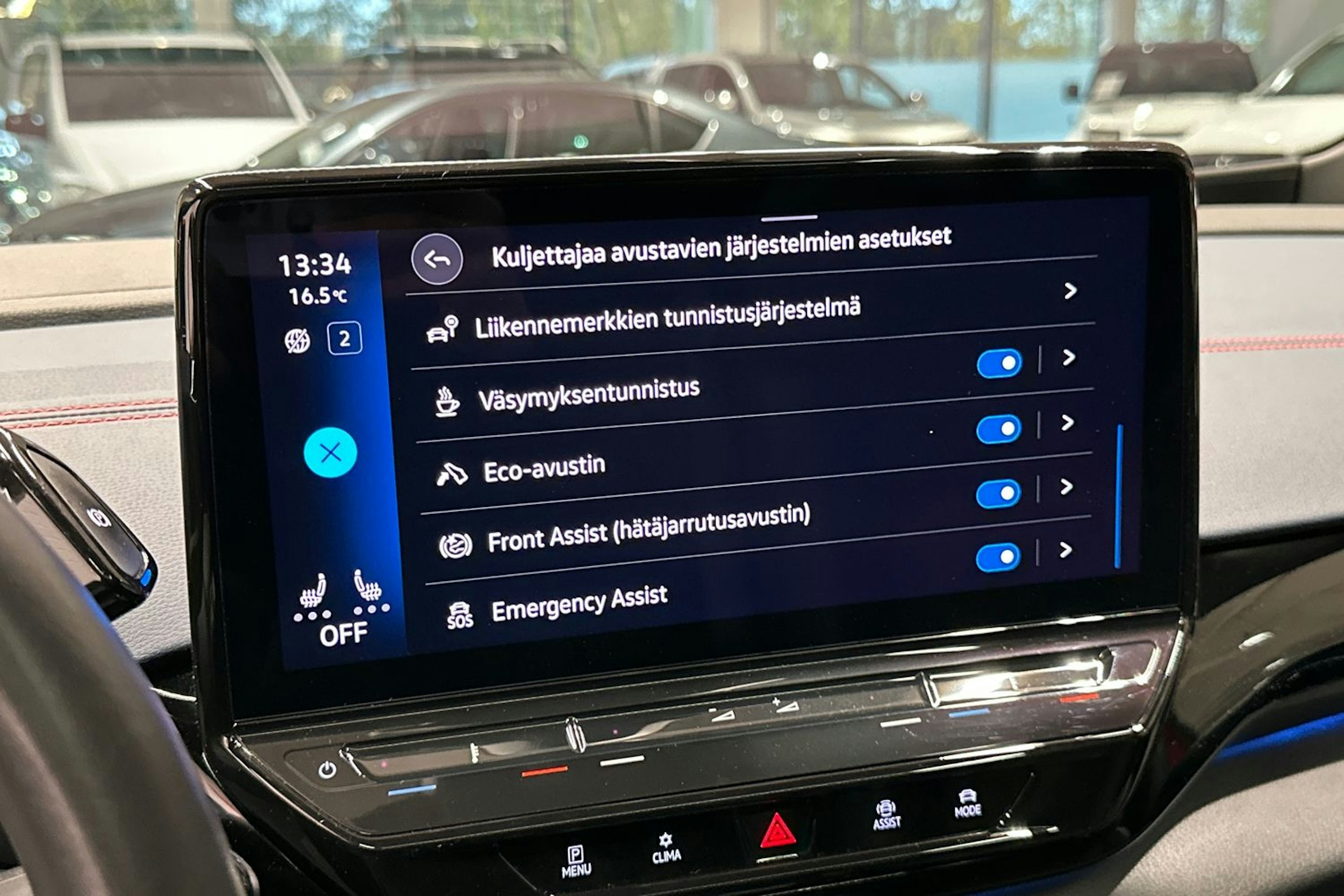 punainen Volkswagen ID.5 2022 kuva 26.