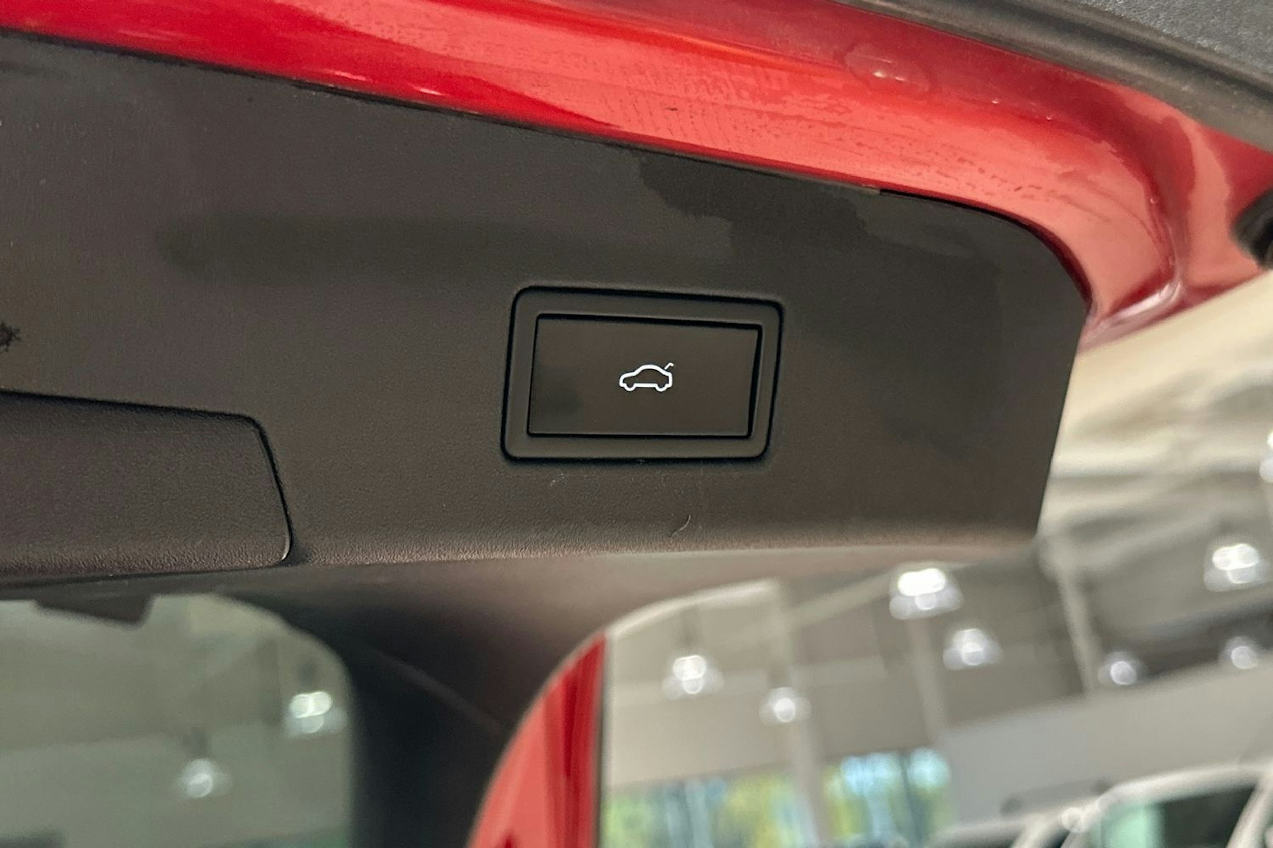 punainen Volkswagen ID.5 2022 kuva 36.