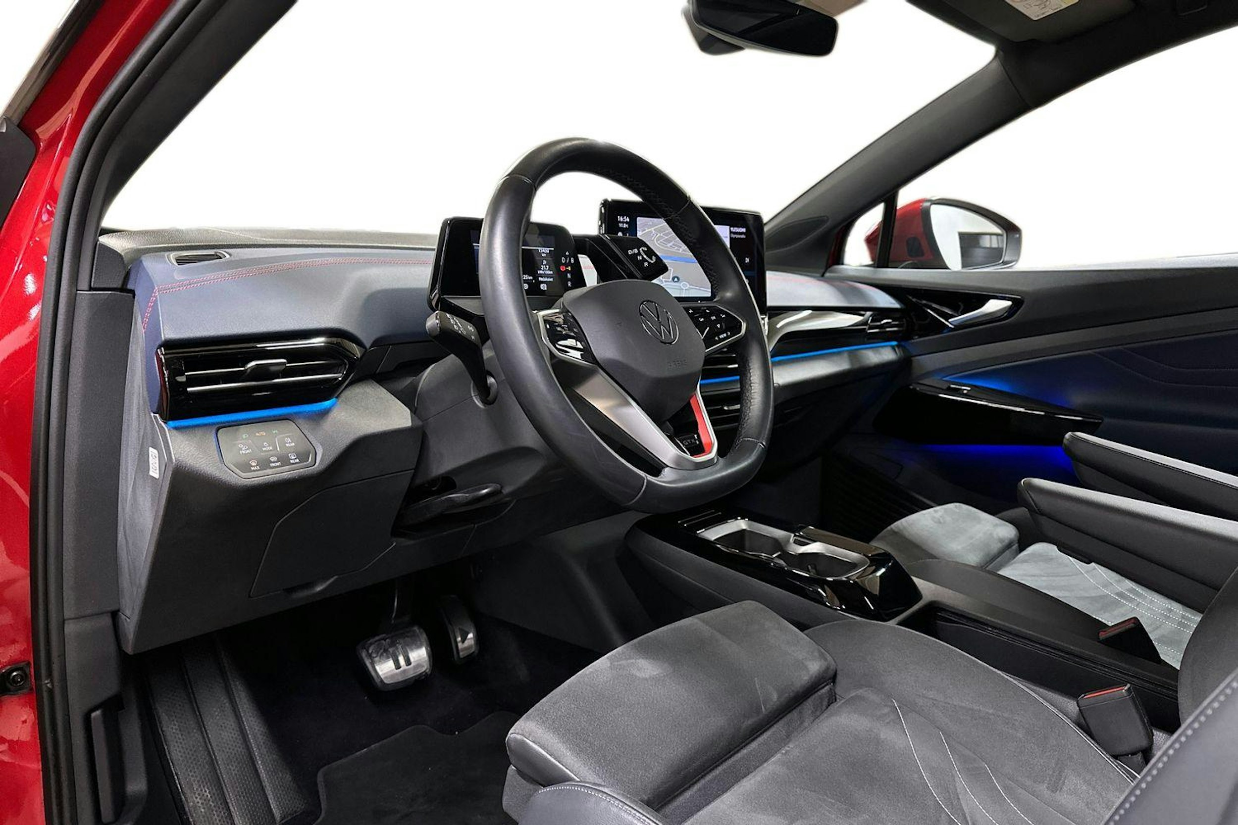 Punainen Volkswagen ID.5 2022 kuva 7.