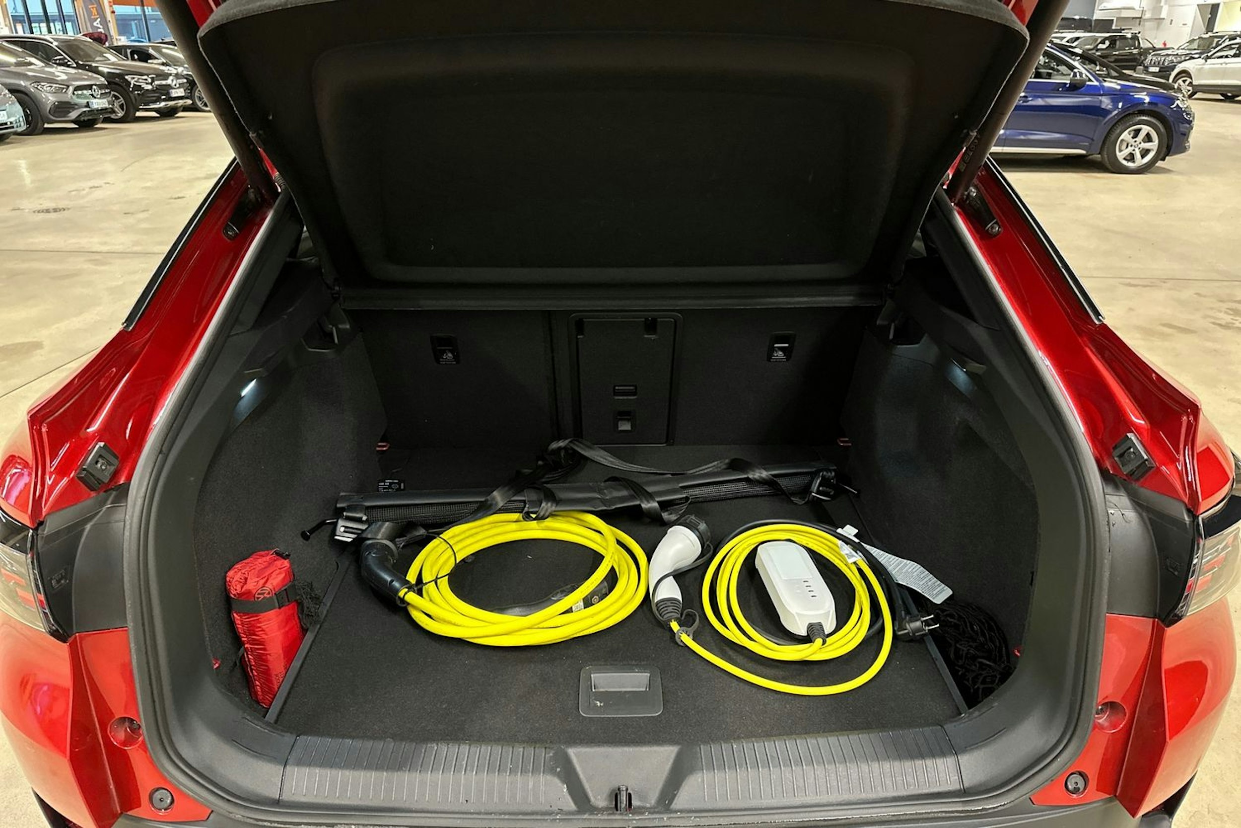 Punainen Volkswagen ID.5 2022 kuva 30.