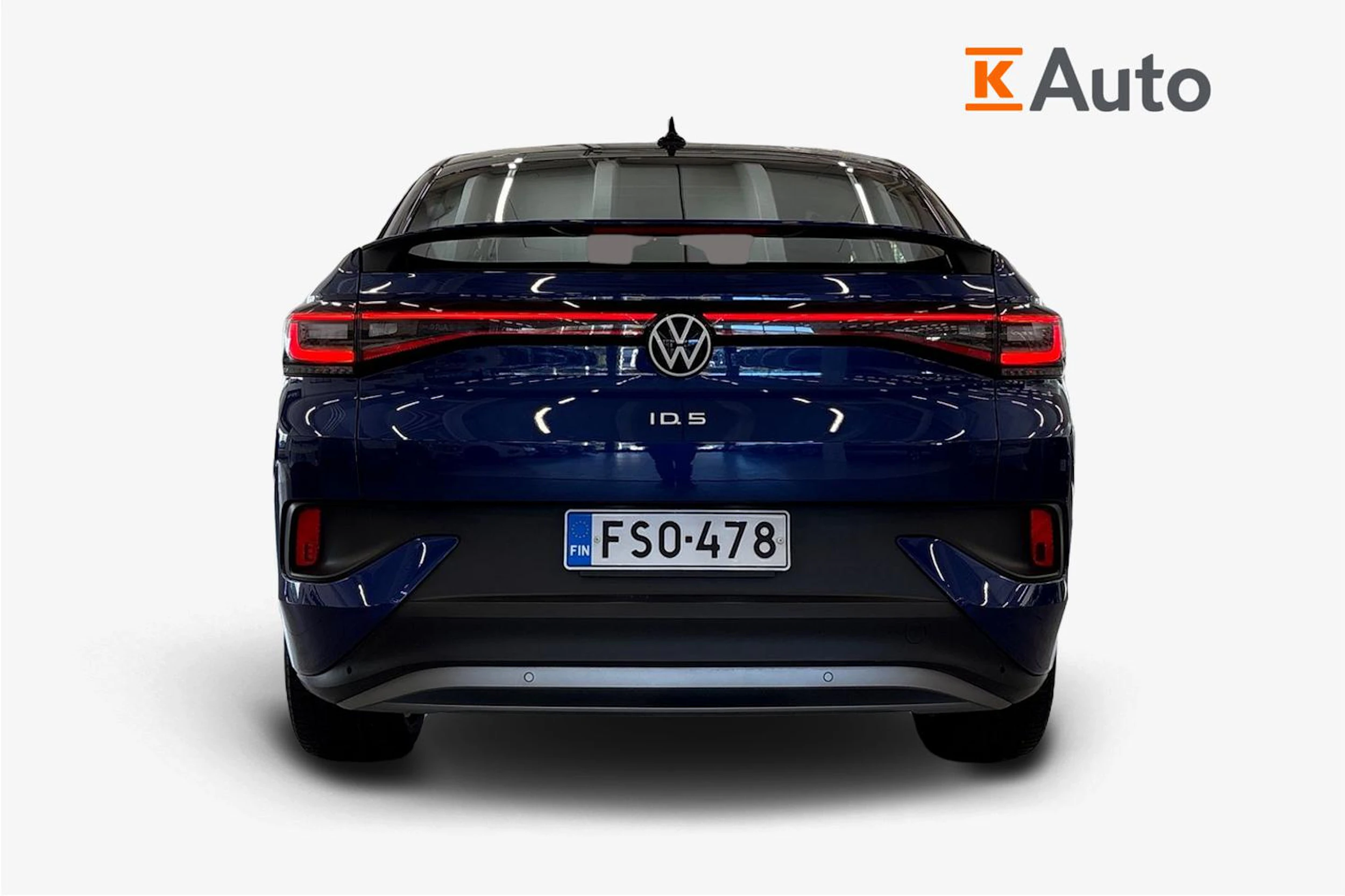 sininen Volkswagen ID.5 2022 kuva 3.