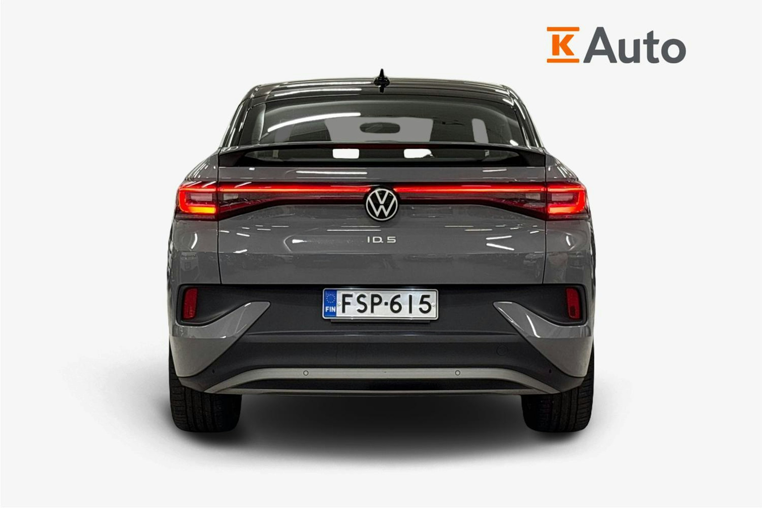 harmaa Volkswagen ID.5 2022 kuva 3.