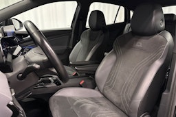 musta Volkswagen ID.5 2022 kuva 16.