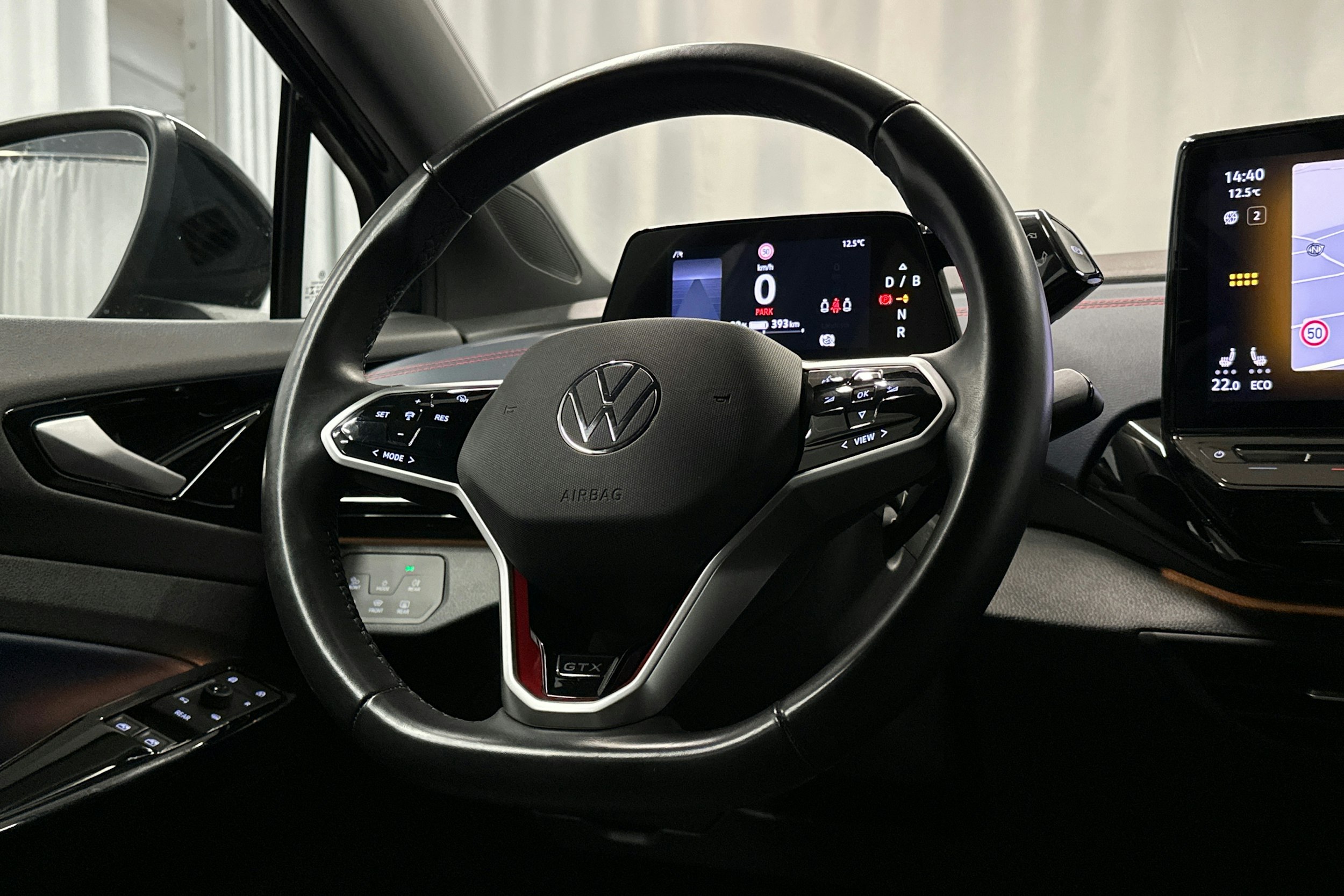 musta Volkswagen ID.5 2022 kuva 17.