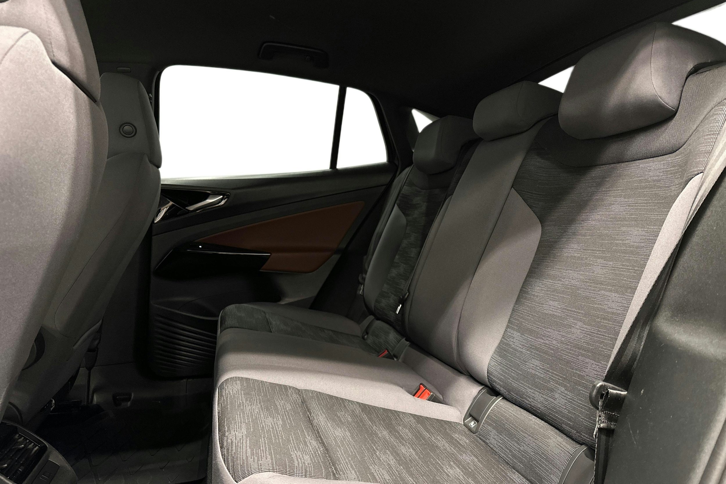 musta Volkswagen ID.5 2022 kuva 20.