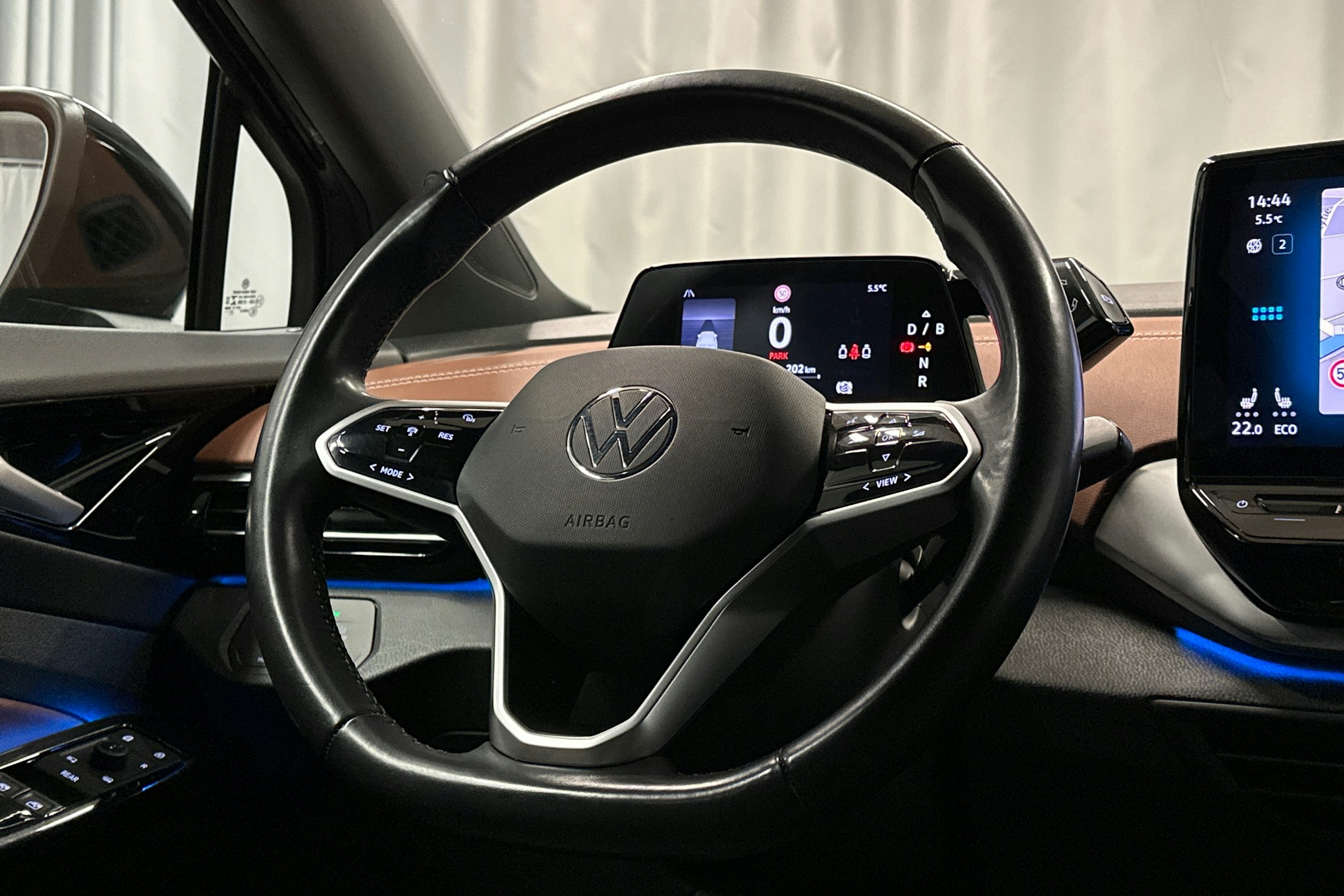 musta Volkswagen ID.5 2022 kuva 32.