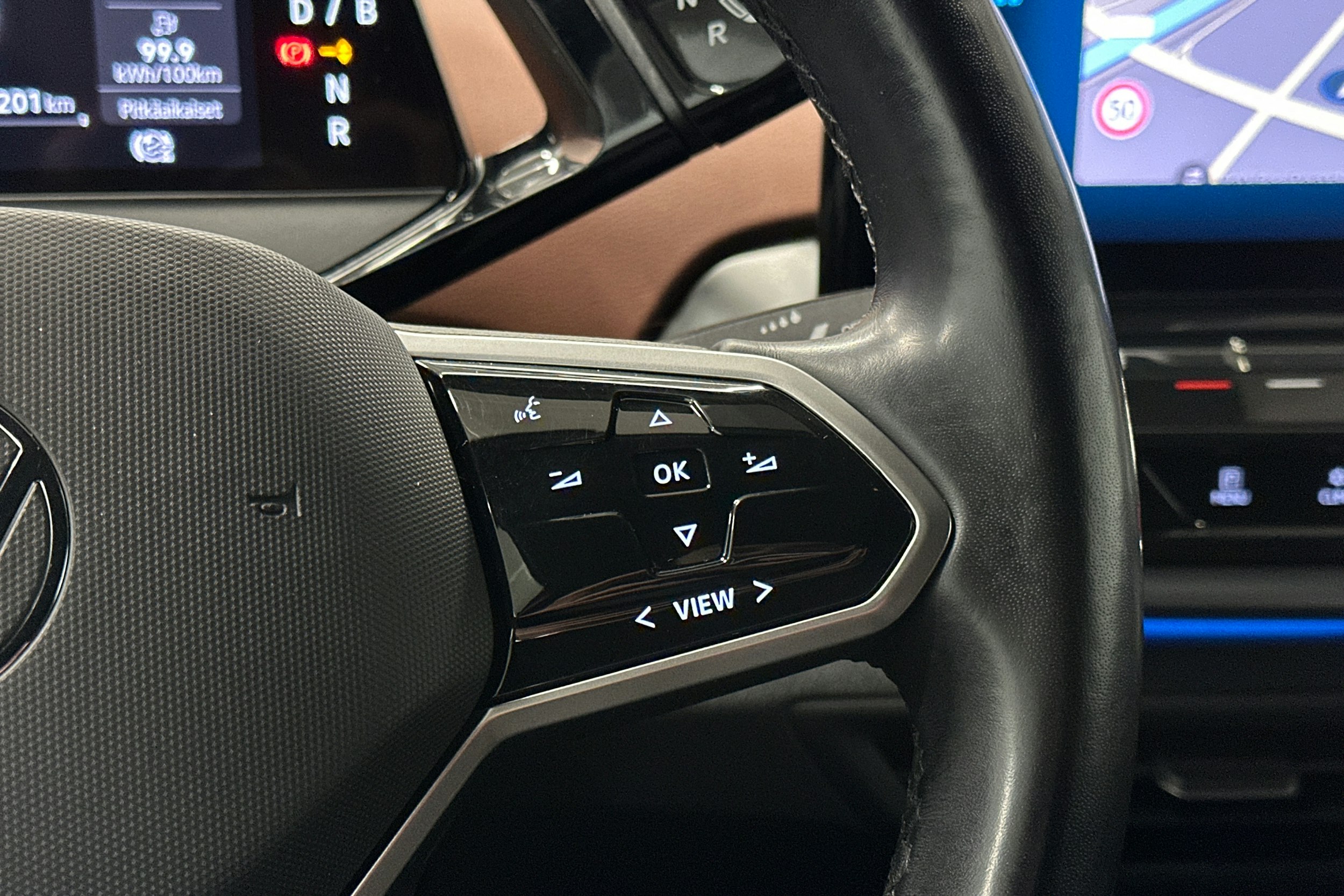 musta Volkswagen ID.5 2022 kuva 36.