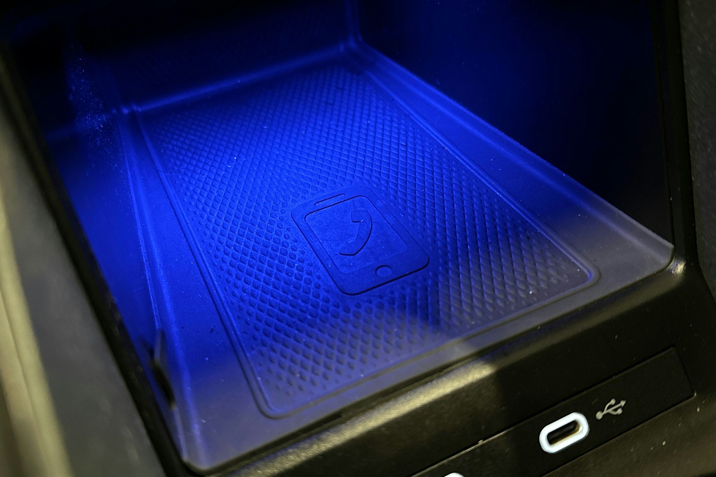 musta Volkswagen ID.5 2022 kuva 53.