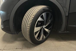 musta Volkswagen ID.5 2022 kuva 10.