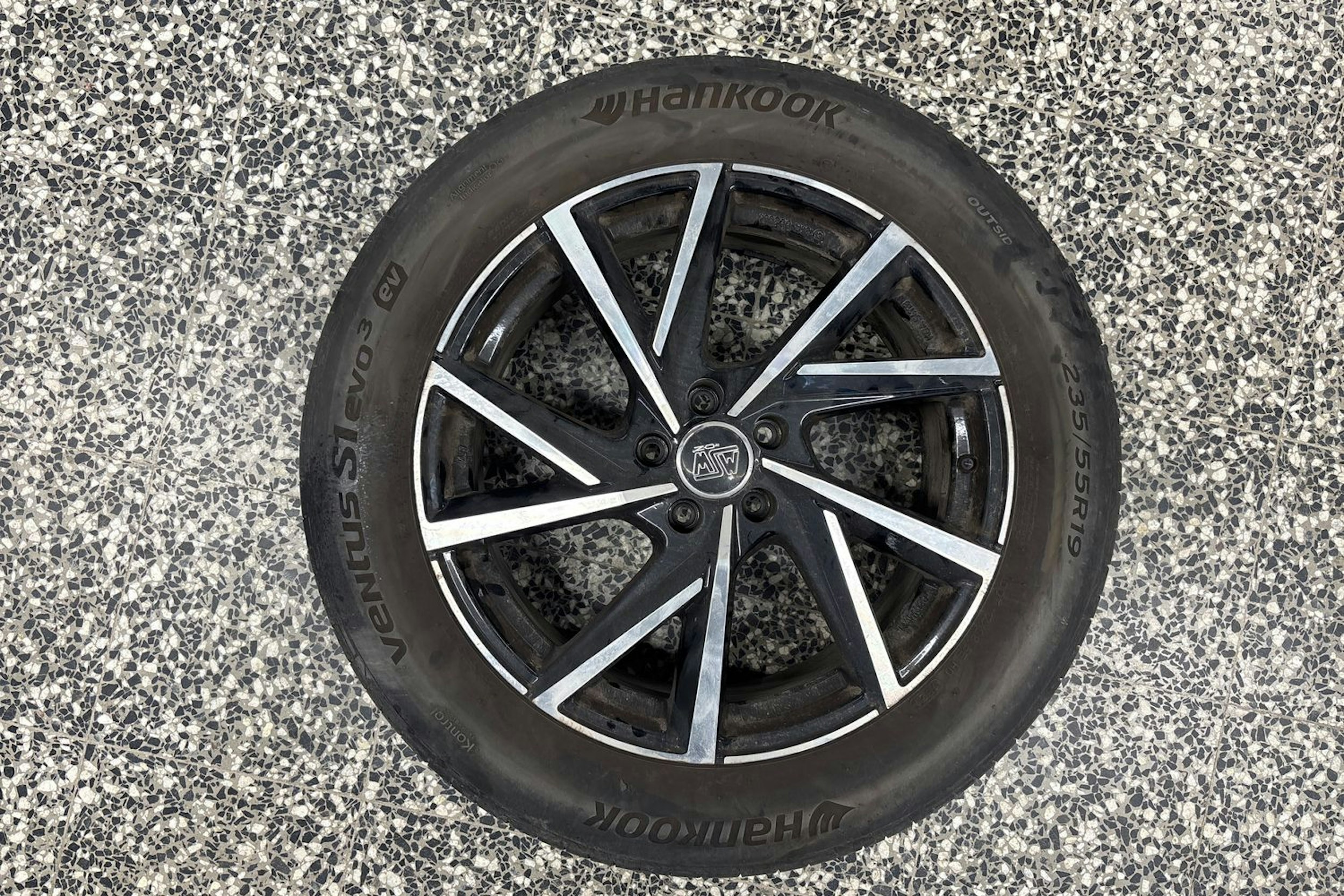 Sininen Volkswagen ID.5 2022 kuva 28.