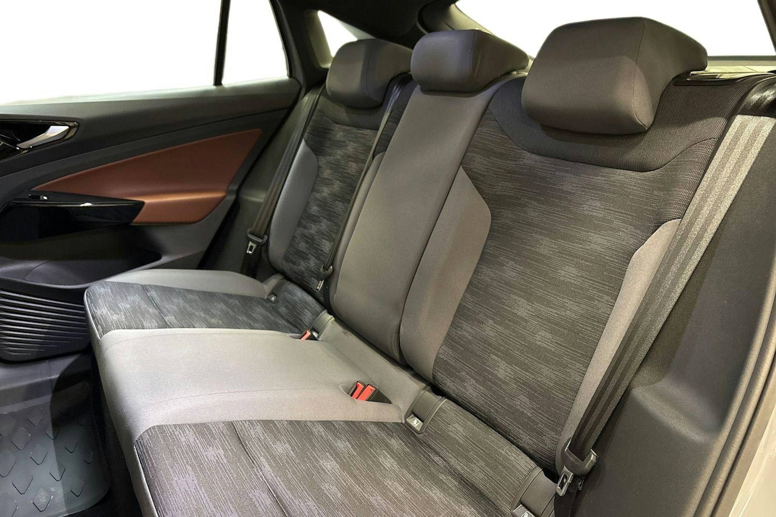 harmaa Volkswagen ID.5 2022 kuva 10.