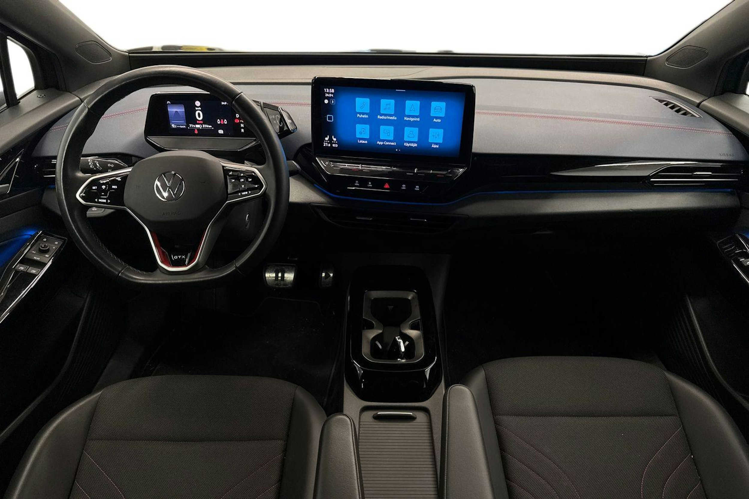 musta Volkswagen ID.5 2022 kuva 7.