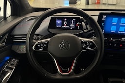 musta Volkswagen ID.5 2022 kuva 11.